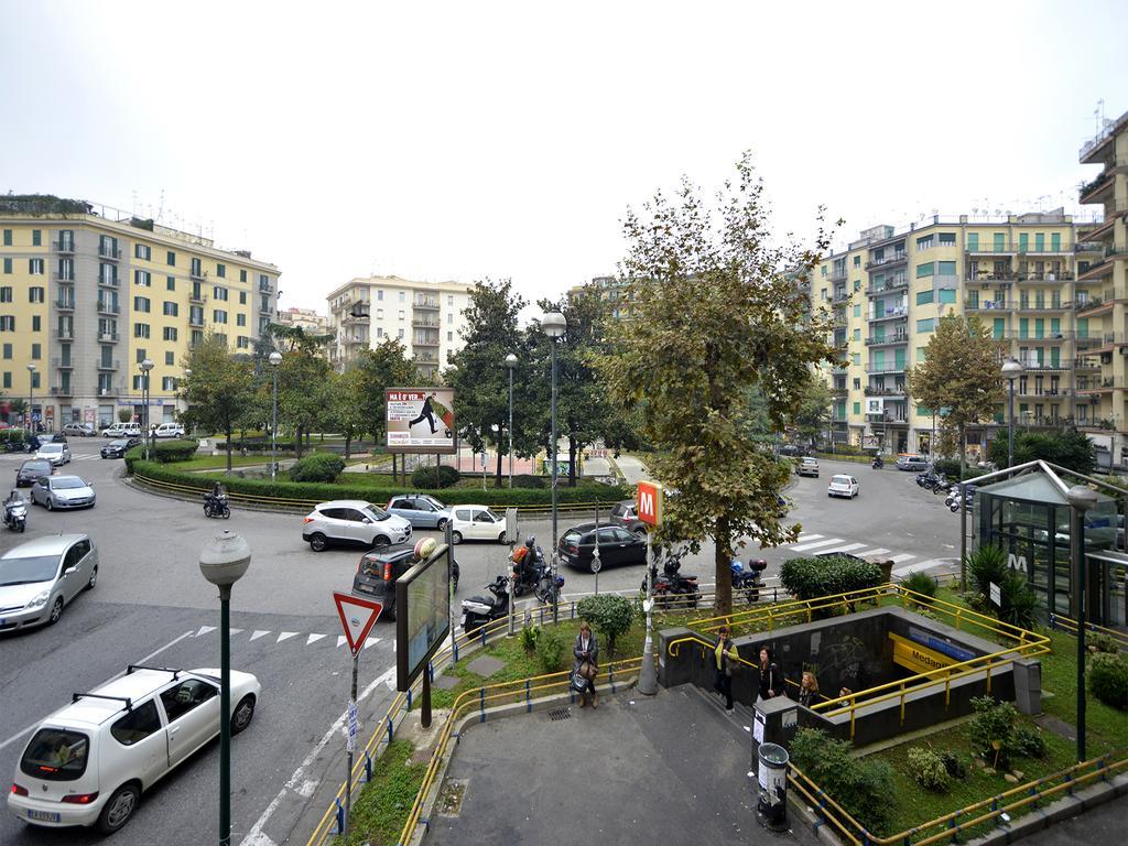 La Piazza Al Vomero เนเปิลส์ ภายนอก รูปภาพ