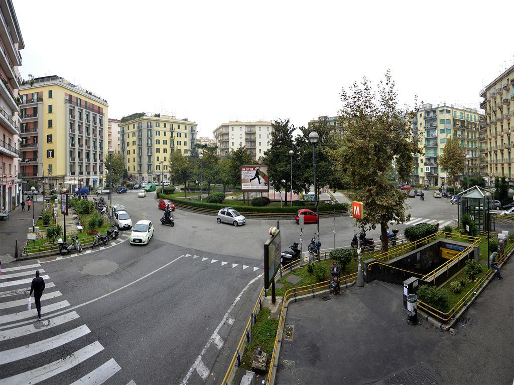 La Piazza Al Vomero เนเปิลส์ ภายนอก รูปภาพ
